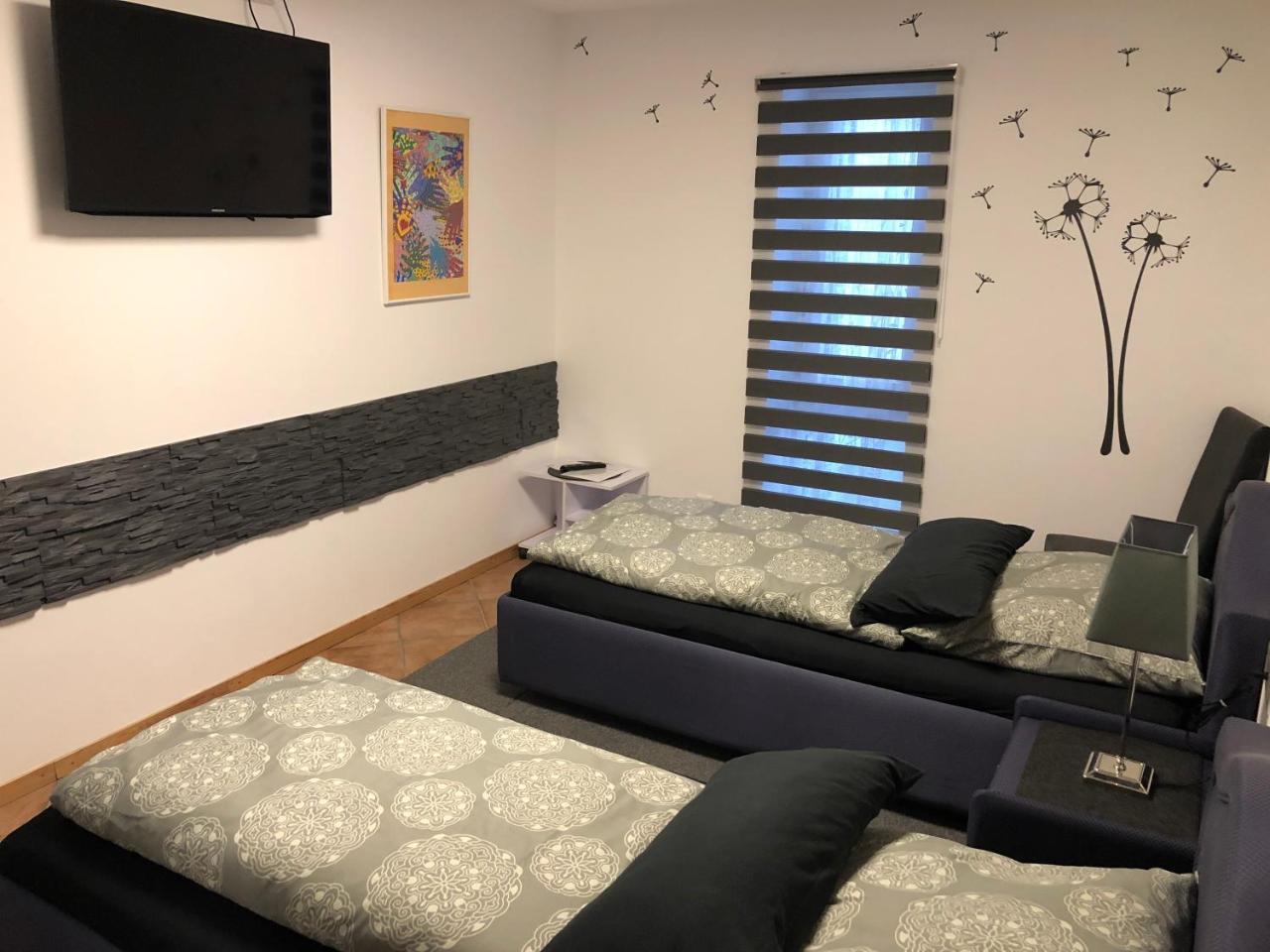Messezimmer 4U Düsseldorf Kültér fotó